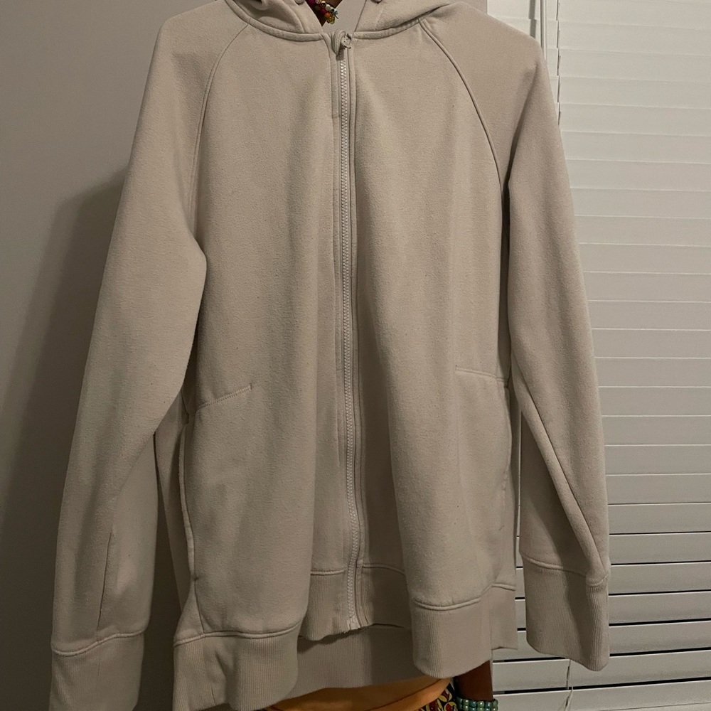 Oversize zip up off white jacket!!! Size M-L, UNISEX